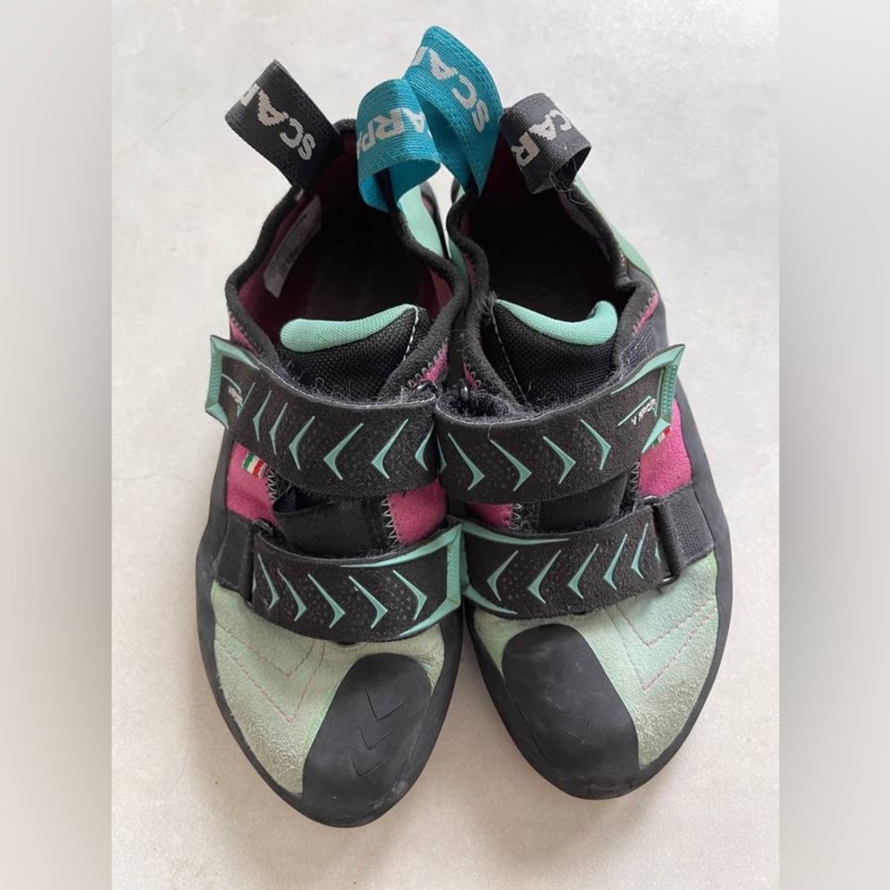 Scarpa Vapor V Womens 39 Rock Climbing Shoes